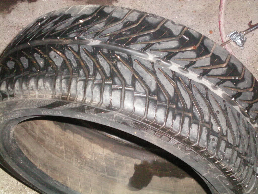 Name:  tire002.jpg
Views: 38
Size:  159.6 KB